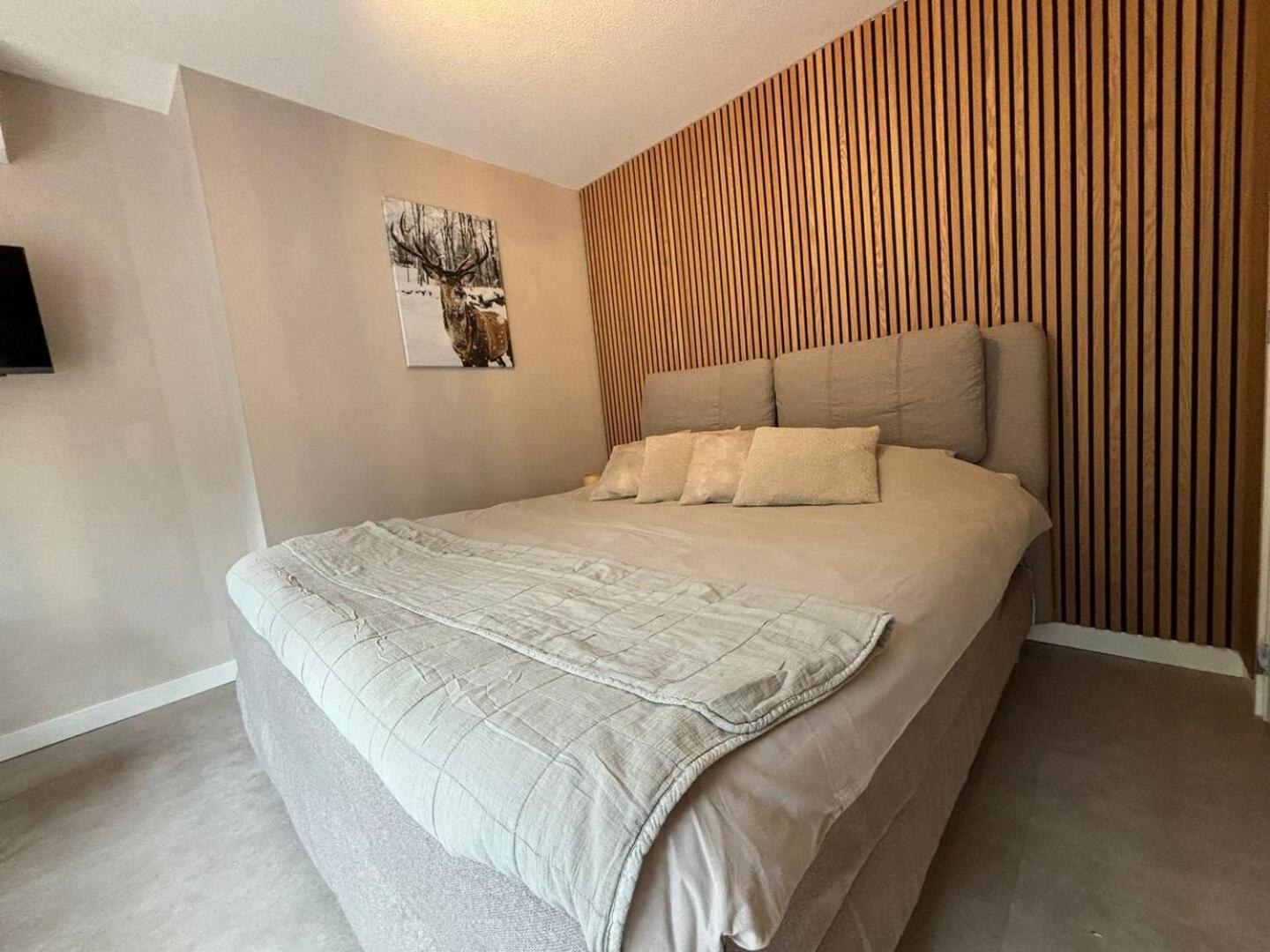 Bed And Breakfast Heerenveen Centrum Met Prive Sauna En Jacuzzi Kültér fotó